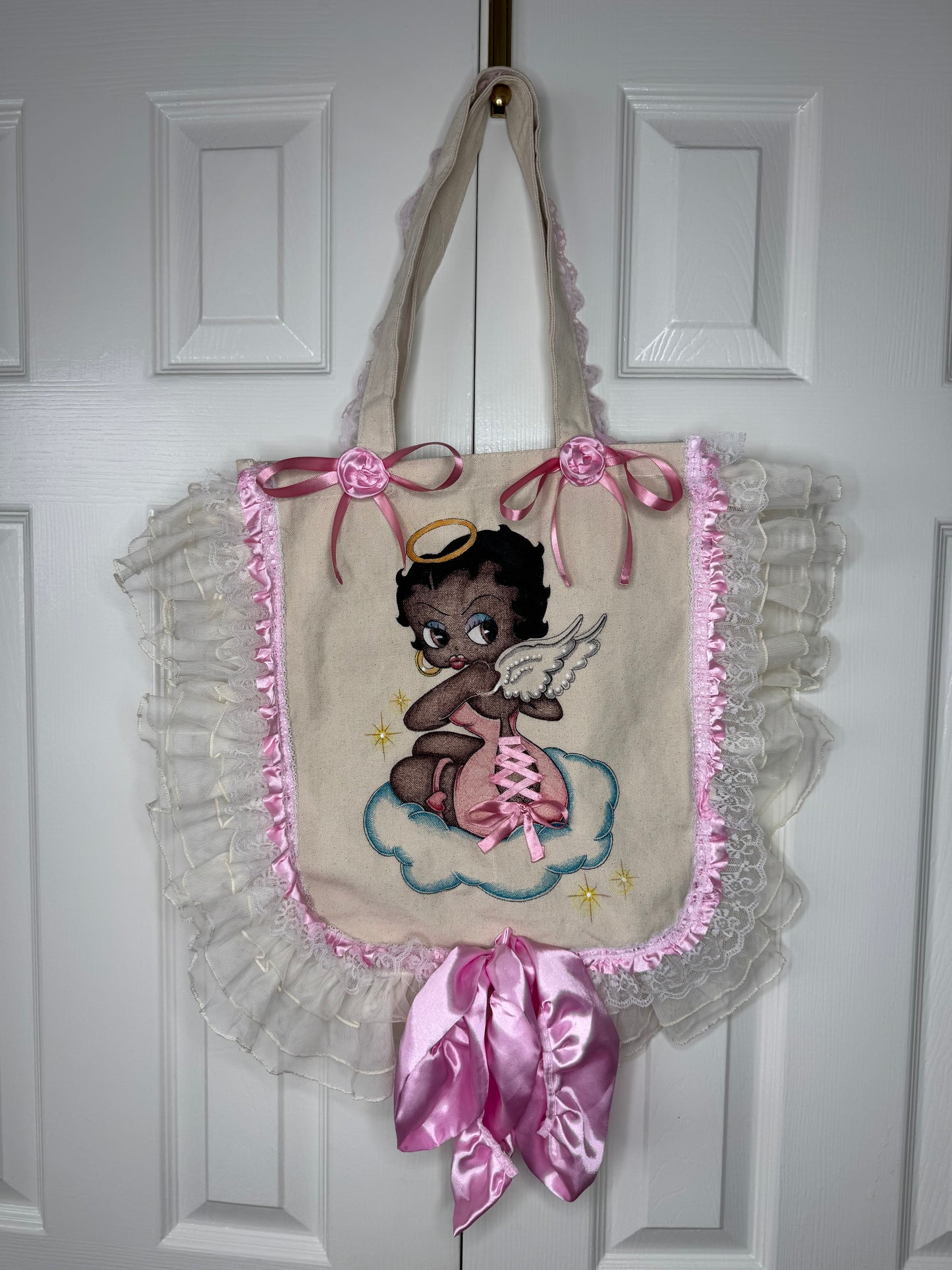 Silk fantasy tote